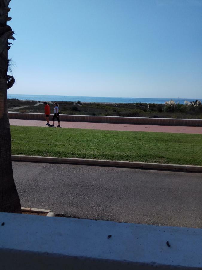Apartamento Almerimar primera linea de playa Exterior foto